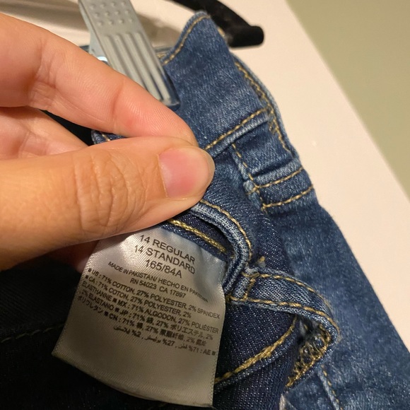 Old Navy - Picture 3 of 3